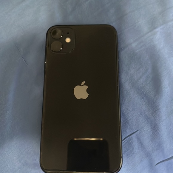 iphone 11 black no scratch look new 6” - Picture 2 of 3